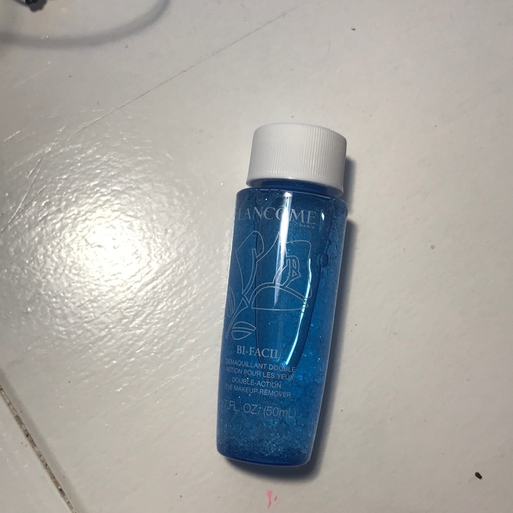 Lancôme Bi-Fácil mini eye makeup remover